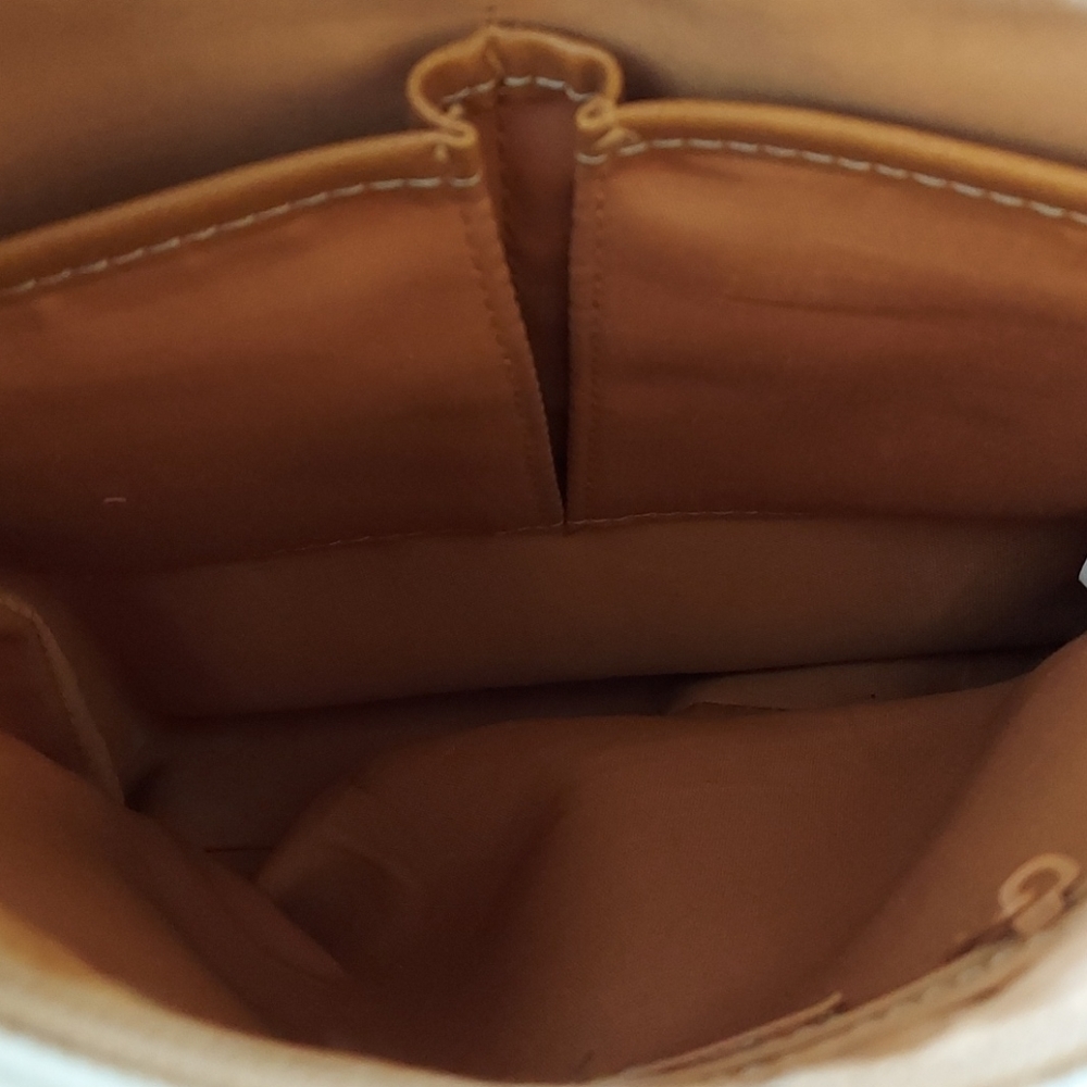 Croft & Barrow cross body purse - Picture 9 of 12